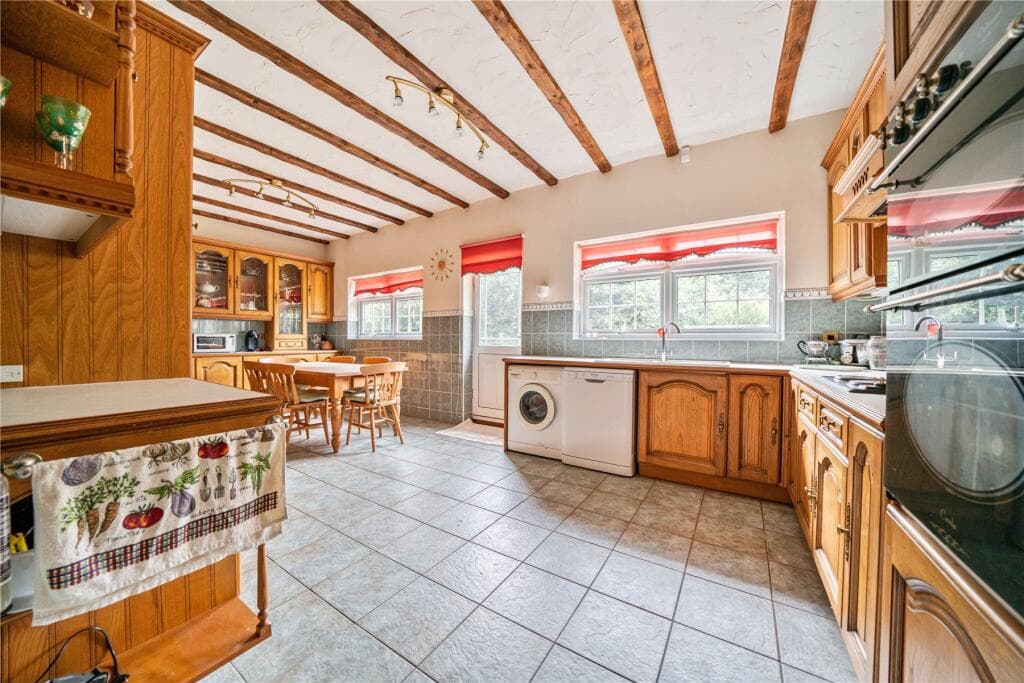 Rock Hill, Orpington, Kent - Image 7
