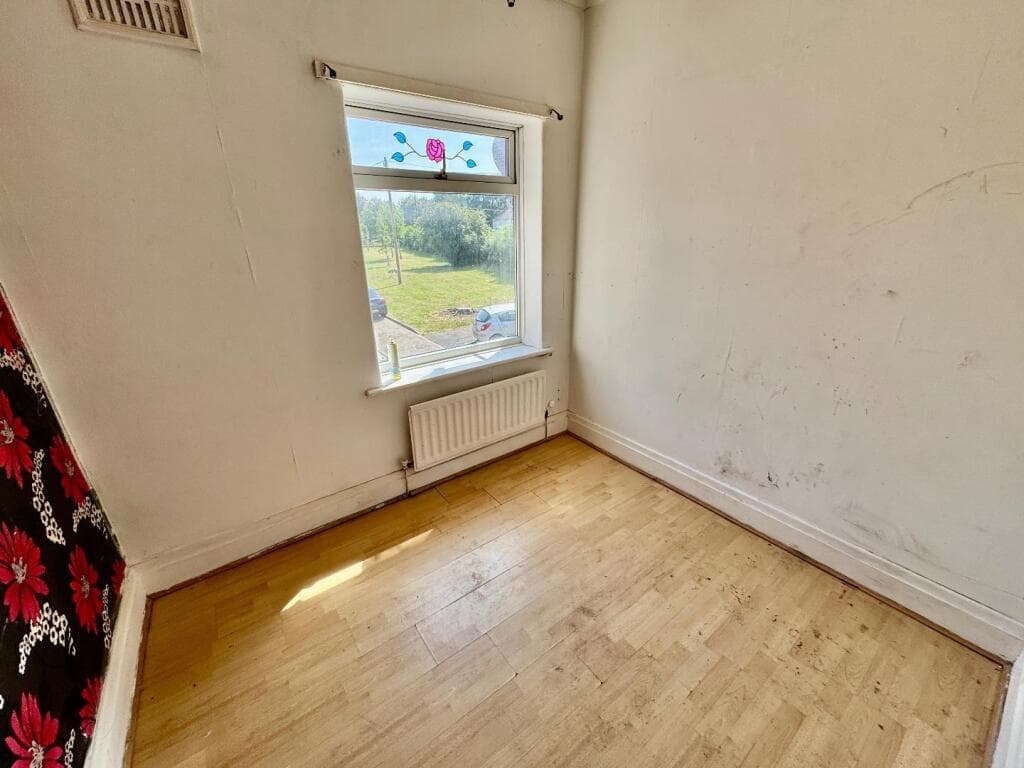 Dorrien Crescent, Middlesbrough - Image 8