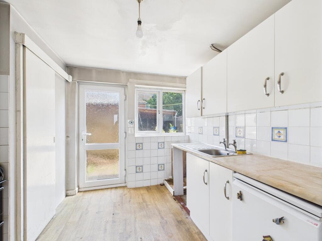 Lancaster Crescent, Downham Market, PE38 - Image 3