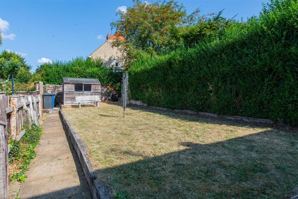 Belvedere Road, Kettering - Image 3