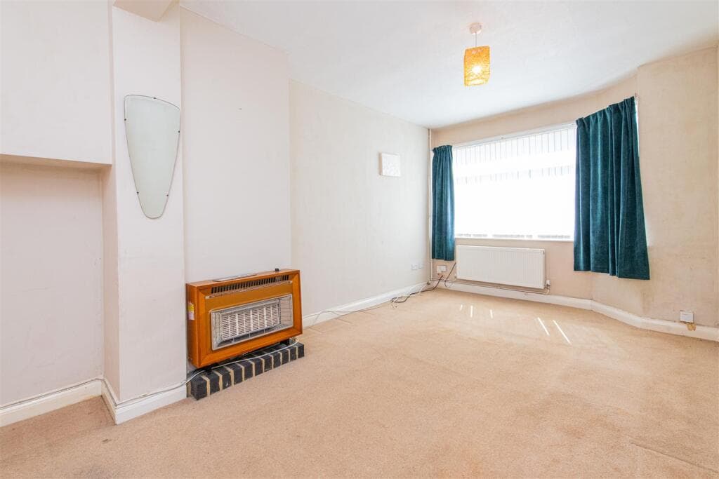 Belvedere Road, Kettering - Image 5
