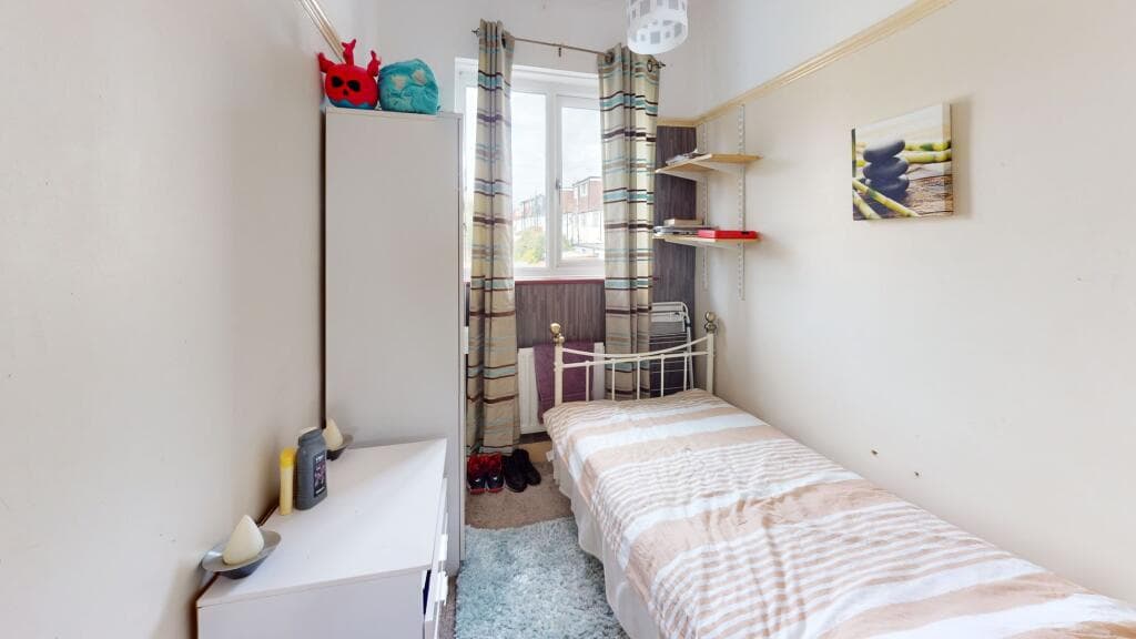 Broadview Road, London, SW16 - Image 3