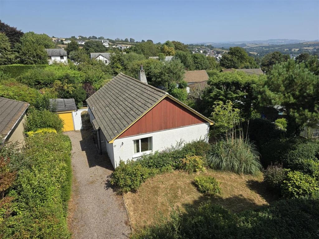 Hollies Road, Launceston - Image 1