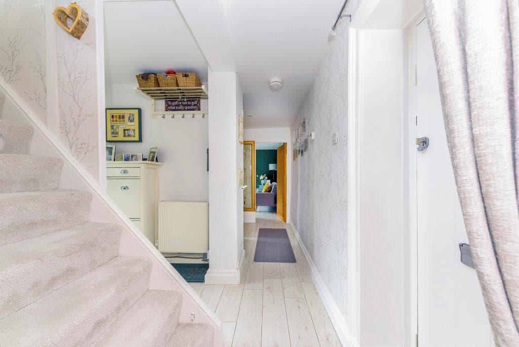 East End, Langtoft, Peterborough - Image 9
