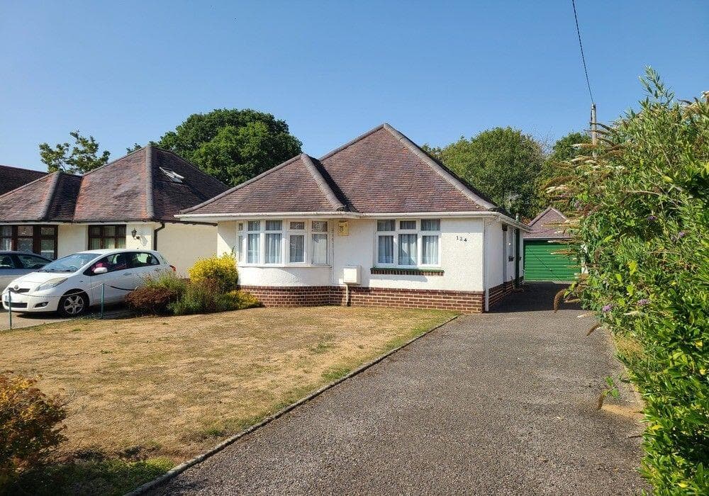 Testwood Lane, Totton, Southampton, SO40 3QS - Image 1