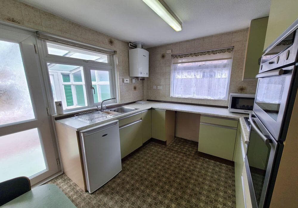 Testwood Lane, Totton, Southampton, SO40 3QS - Image 9