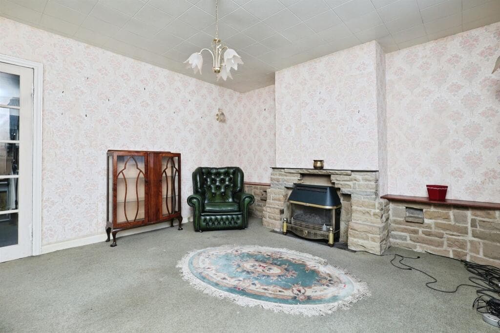 Kingsley Crescent, Baildon, SHIPLEY - Image 3
