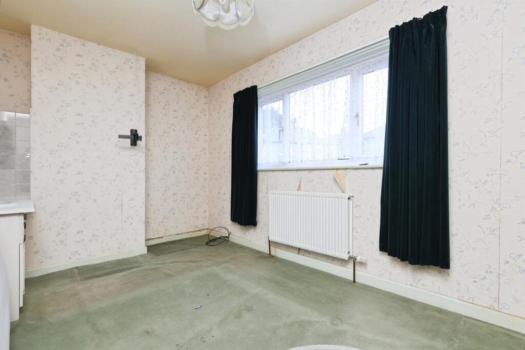 Kingsley Crescent, Baildon, SHIPLEY - Image 9