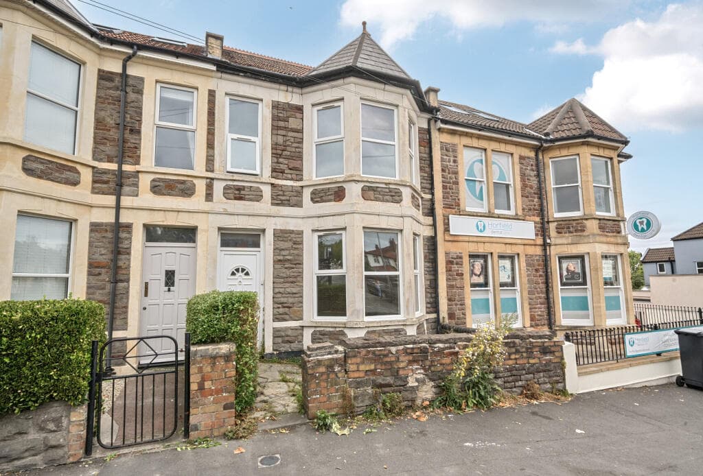 View property at Gloucester Road, Horfield, Bristol, BS7