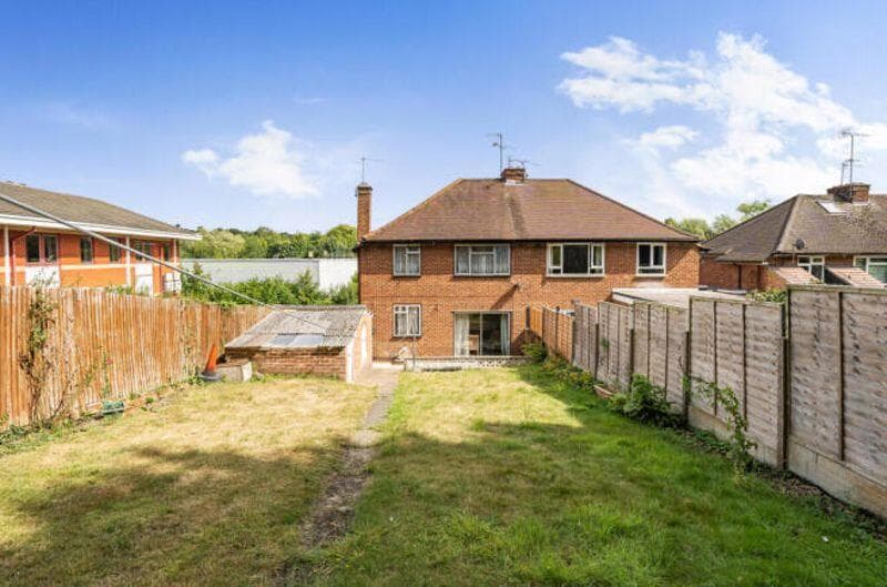 Boundary Road, Wooburn Green - Image 10