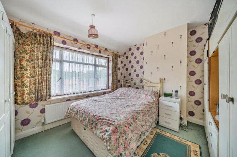 Boundary Road, Wooburn Green - Image 8