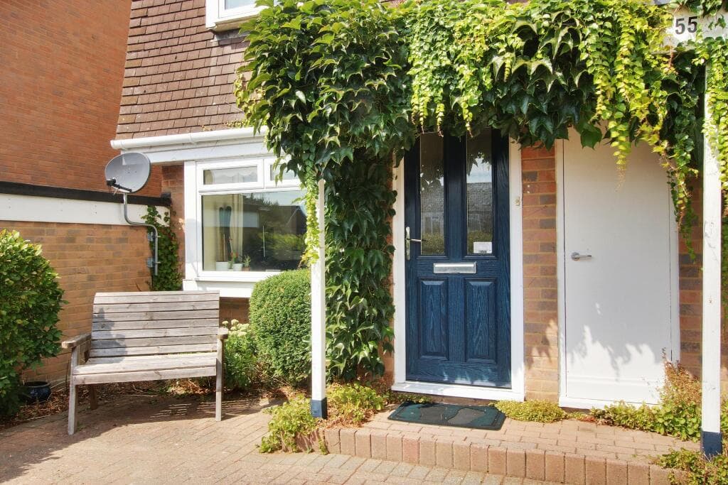 Romsey - Image 11