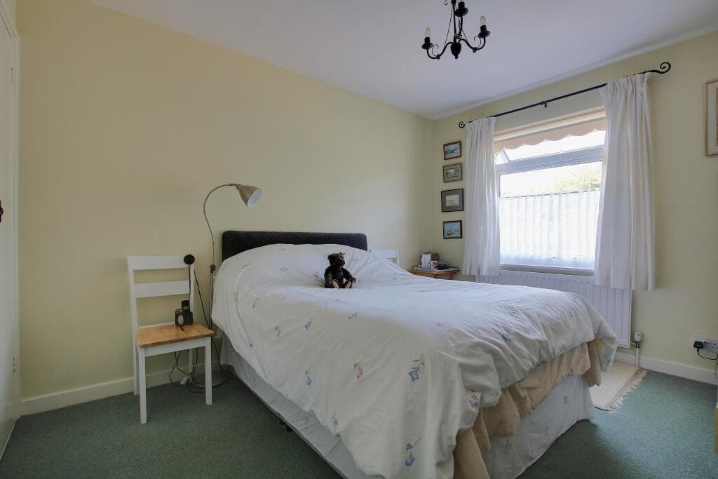 Romsey - Image 5
