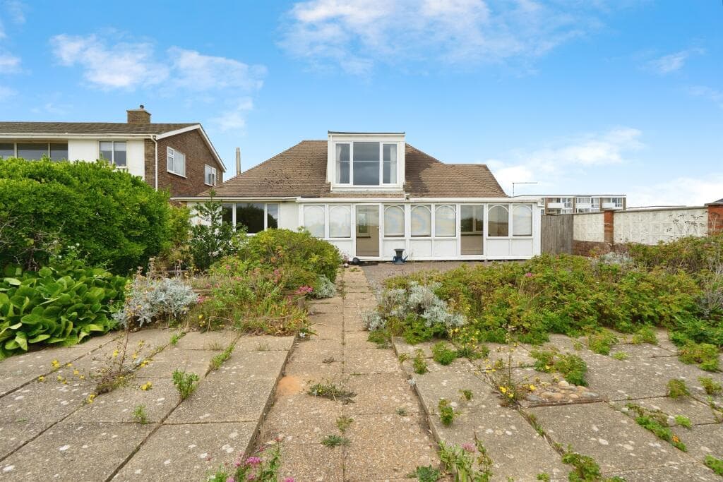 Old Fort Road, Shoreham-By-Sea - Image 1