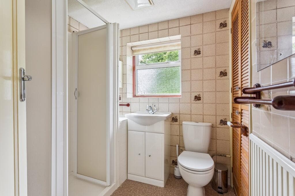 The Parkway, Iver Heath, SL0 - Image 7