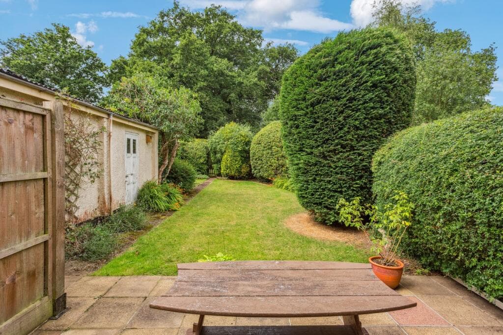 The Parkway, Iver Heath, SL0 - Image 8