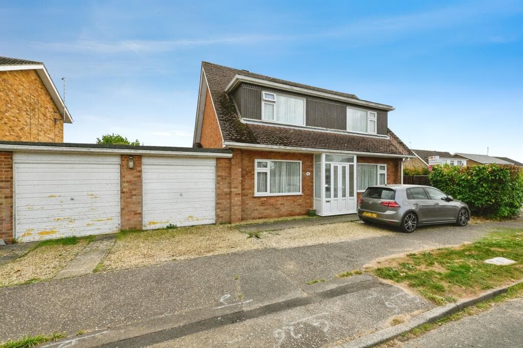 Laurel Grove, West Winch, King&#x27;s Lynn - Image 1