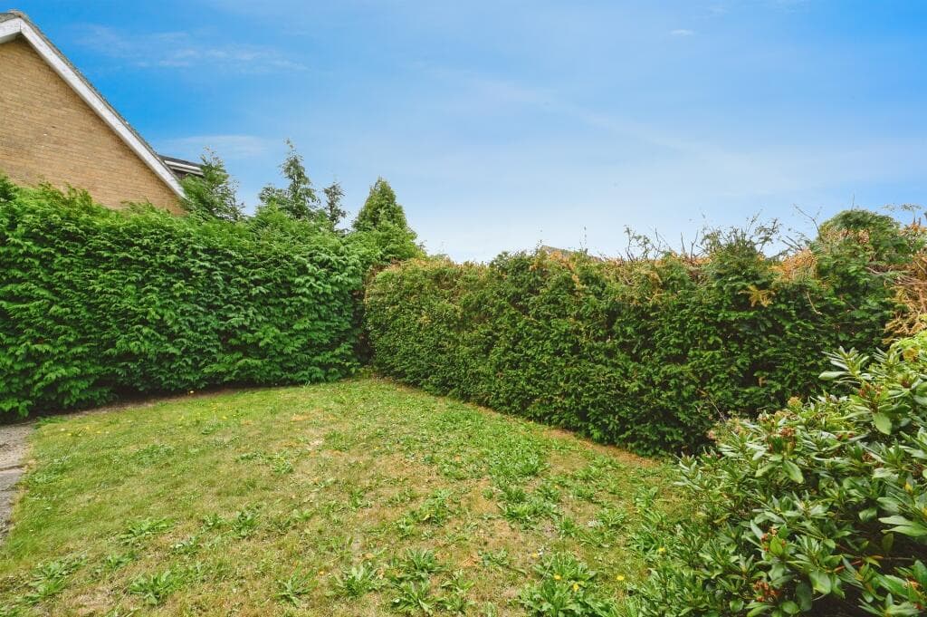 Laurel Grove, West Winch, King&#x27;s Lynn - Image 4