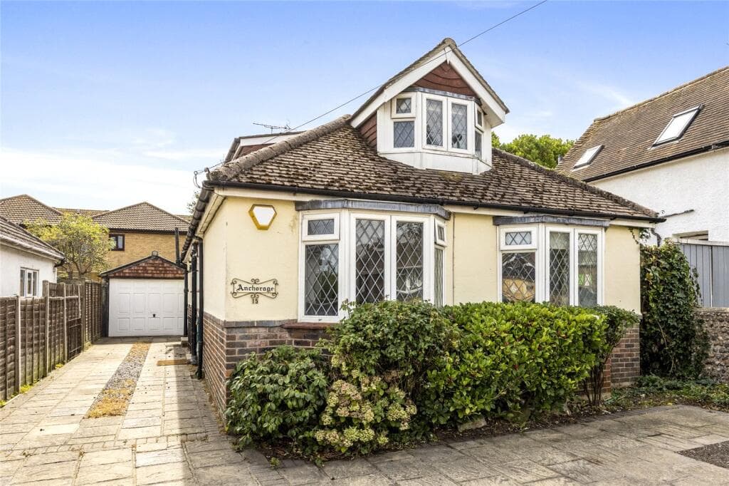 Culver Road, Lancing, West Sussex, BN15 - Image 1