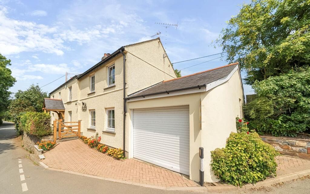 Landulph. Saltash - Image 1