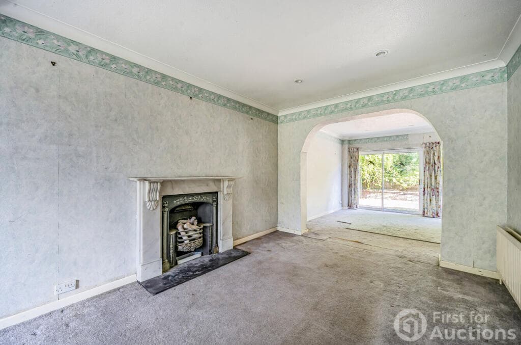 The Crescent, High Wycombe - Image 5