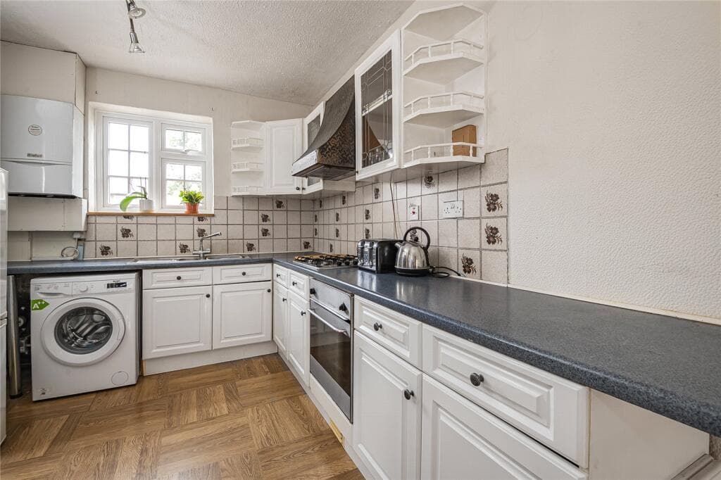 Gibbon Walk, Putney, SW15 - Image 6