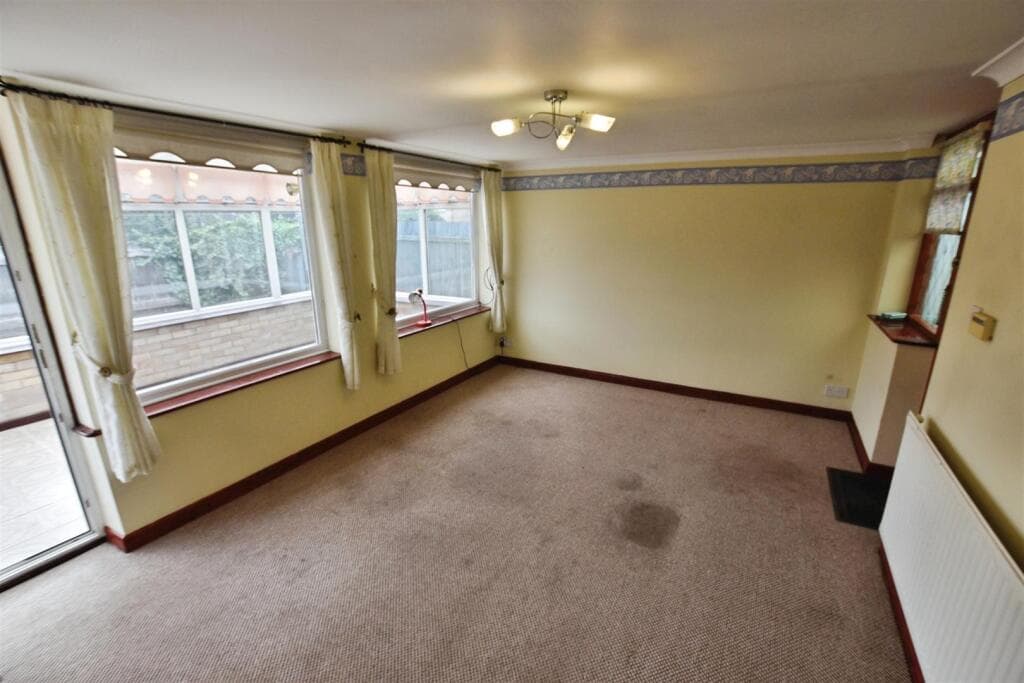 Cambridge Road, Stamford - Image 4