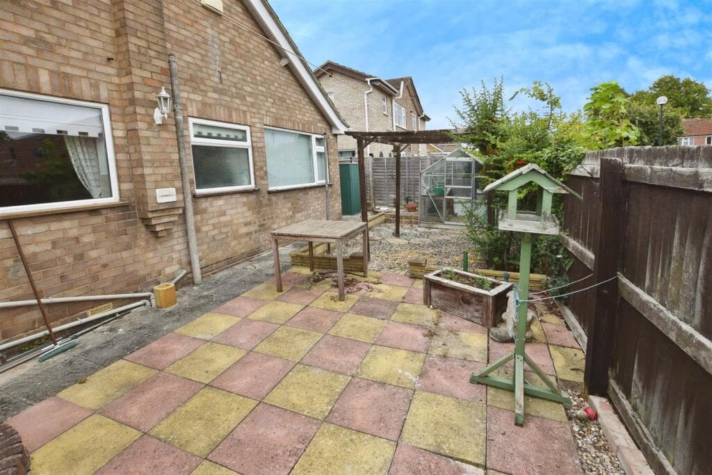 Cambridge Road, Stamford - Image 7