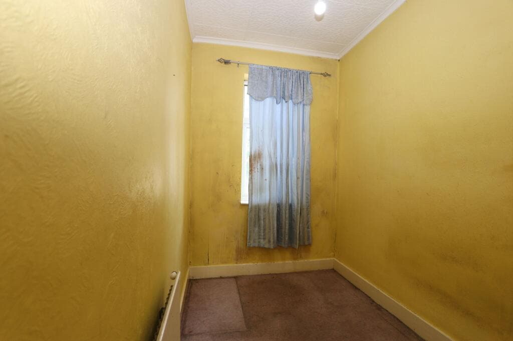 Northfield Road, London, E6 - Image 11