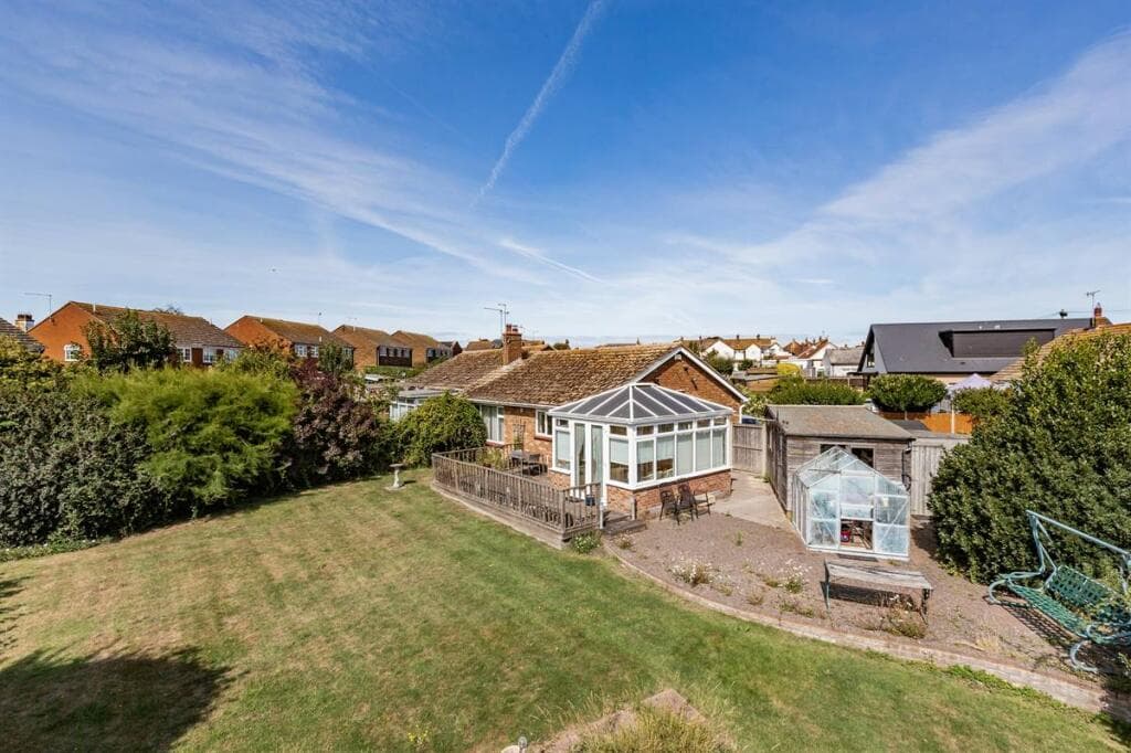 View property at Glenbrook Close, Herne Bay