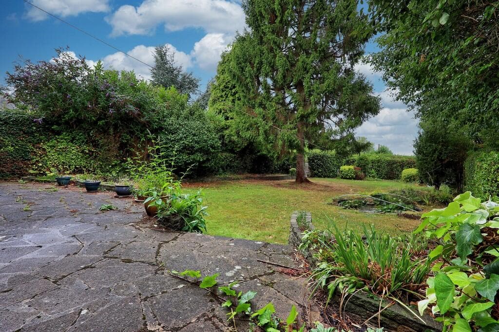 Vicarage Hill - Image 3
