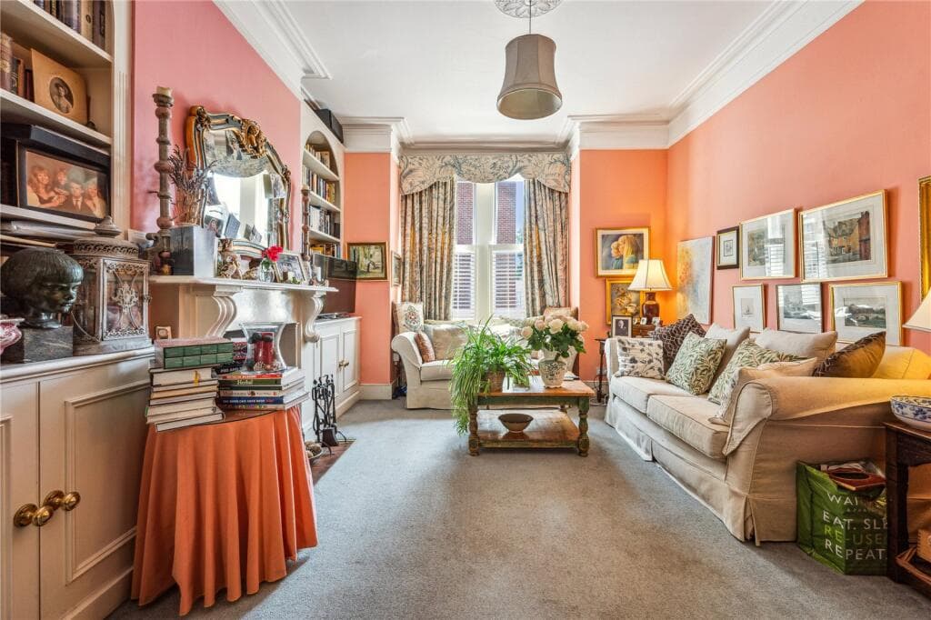 View property at Swift Street, London, SW6