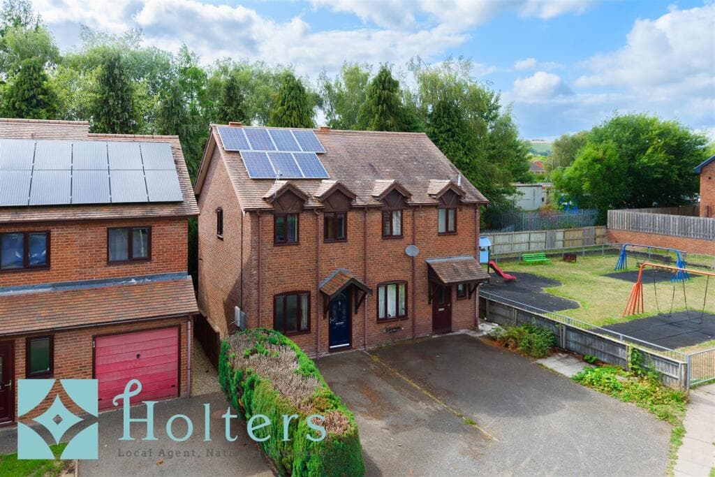 View property at White Meadow Close, Craven Arms