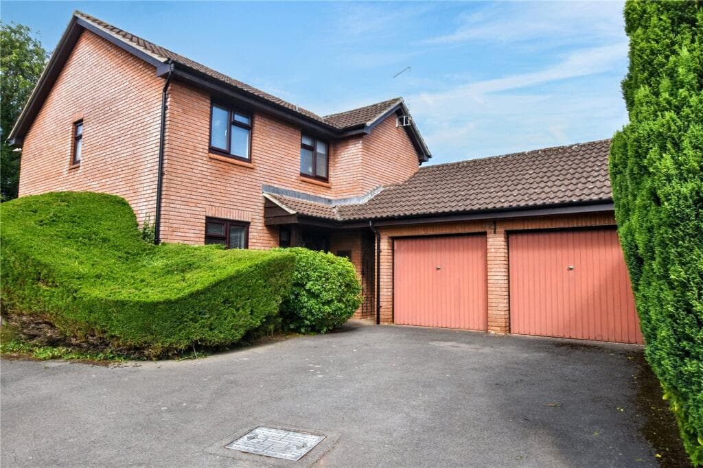 Kingsway, Taunton, Somerset, TA1 - Image 1