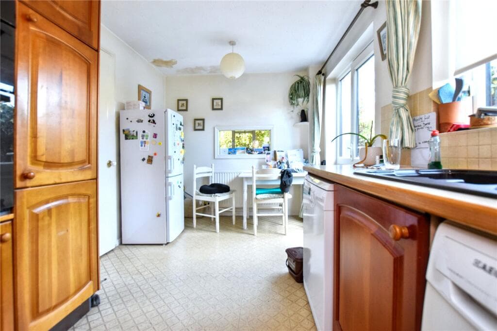 Kingsway, Taunton, Somerset, TA1 - Image 3