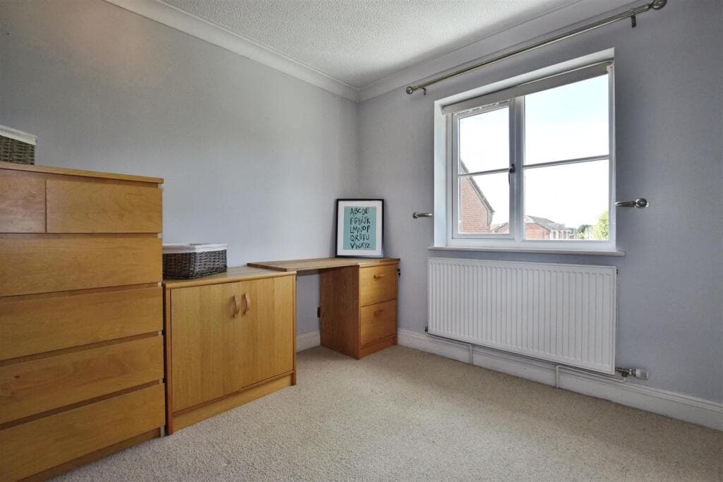 Bramble Grove, Stamford - Image 9