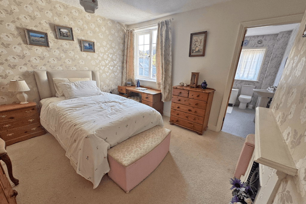 Nags Head Lane, Great Missenden,  HP16 0ER - Image 8