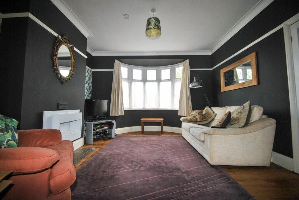 Manor Road, Fishponds, Bristol - Image 2