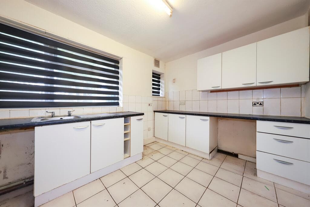 Cadle Road, Bushbury, Wolverhampton - Image 6