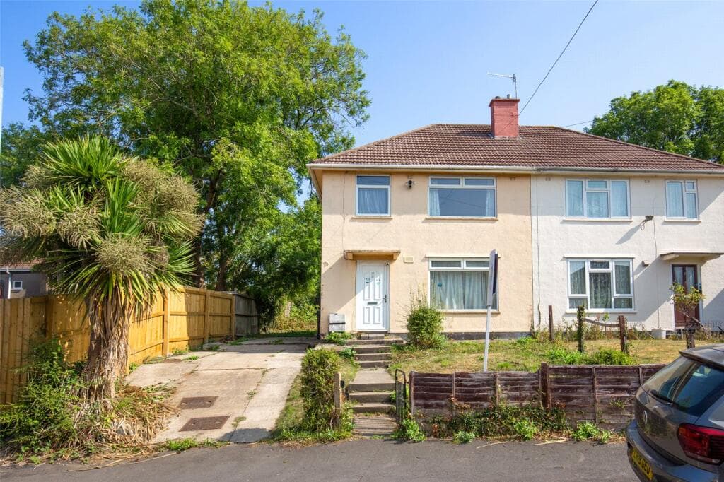 Maskelyne Avenue, Bristol, BS10 - Image 1