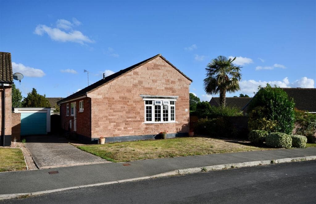 Four Acre Mead, Bishops Lydeard, Taunton - Image 1