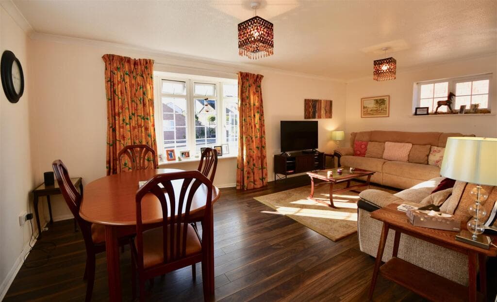 Four Acre Mead, Bishops Lydeard, Taunton - Image 2