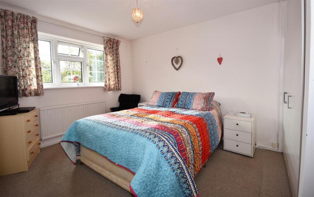 Four Acre Mead, Bishops Lydeard, Taunton - Image 3
