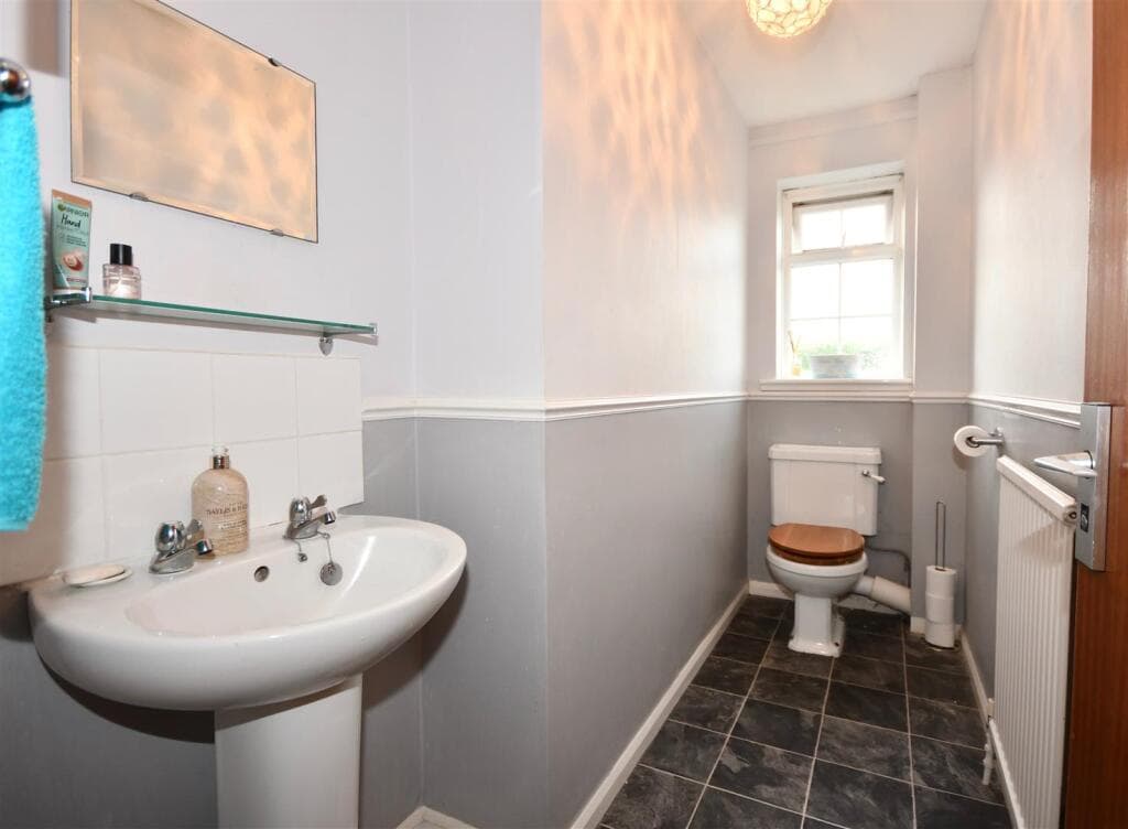 Four Acre Mead, Bishops Lydeard, Taunton - Image 8