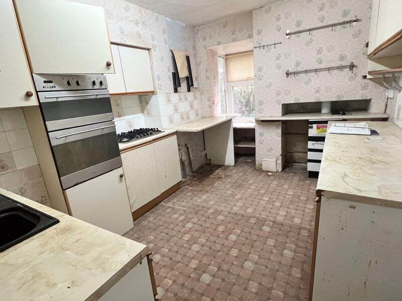 Swanmore, Redevelopment or Modernisation Project - Image 8