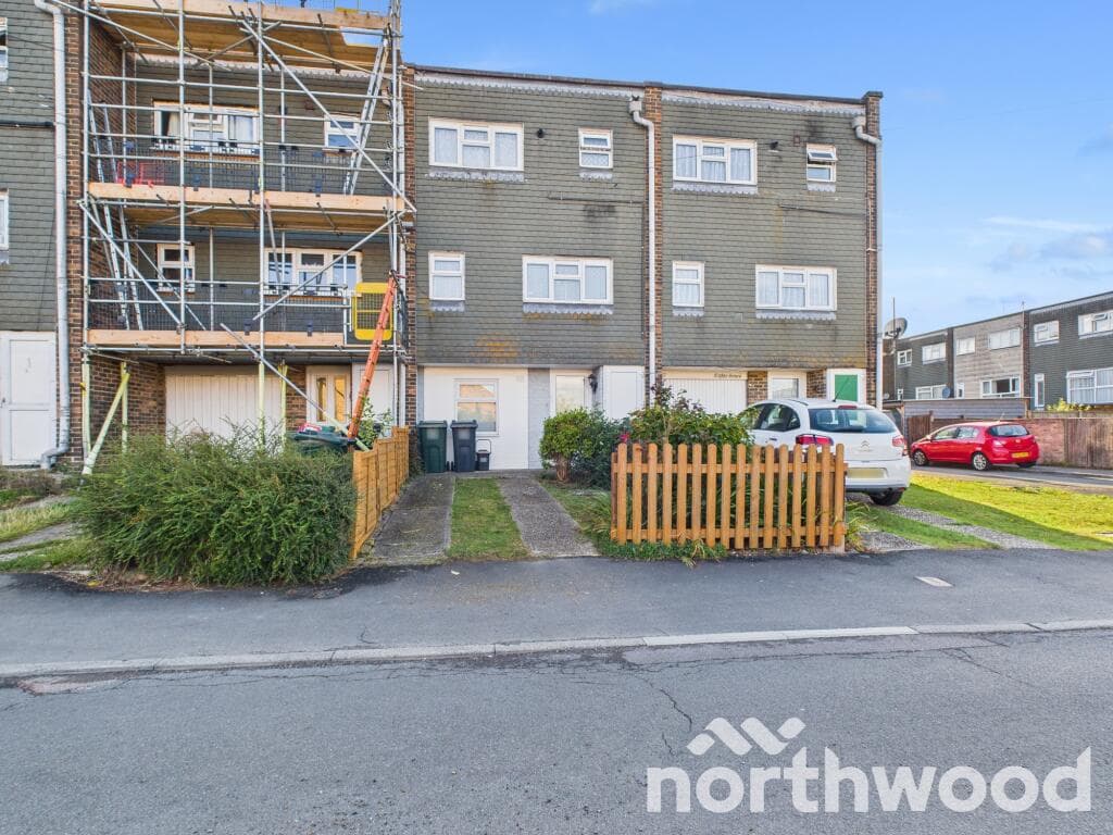 View property at Crownfield Road, Ashford, Ashford, TN23