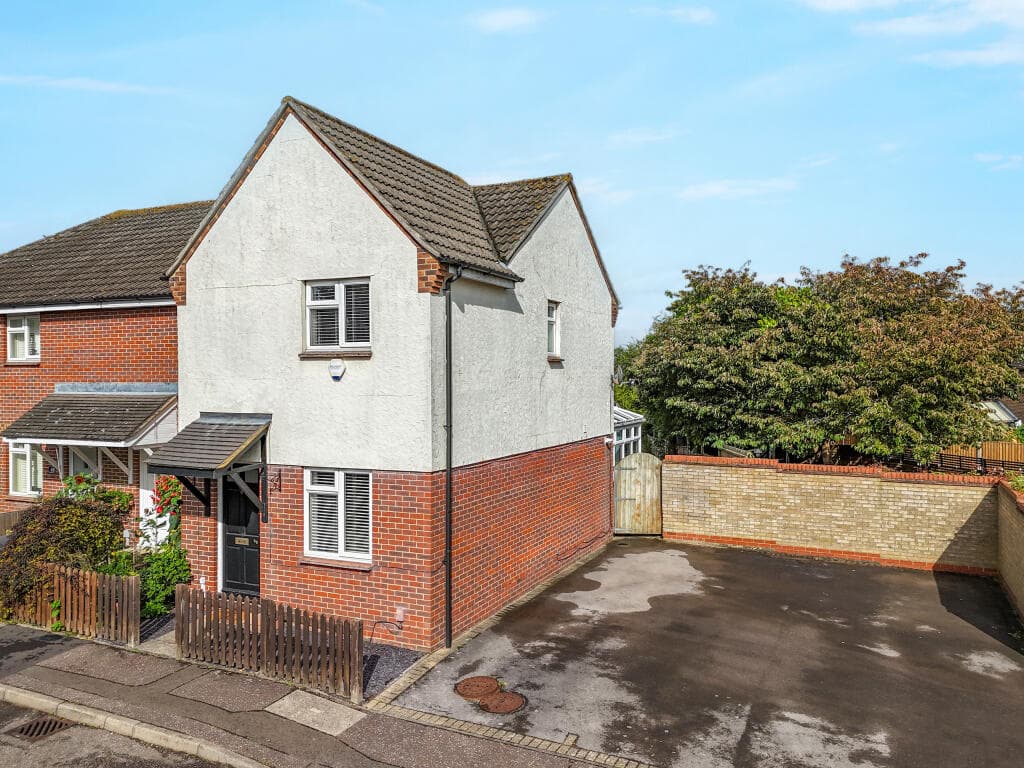 Ramshaw Drive, Chelmer Village, Chelmsford - Image 1