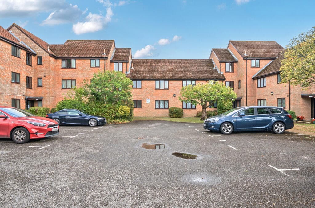 View property at Oakhill Close, Chandler&#x27;s Ford, Eastleigh, Hampshire, SO53