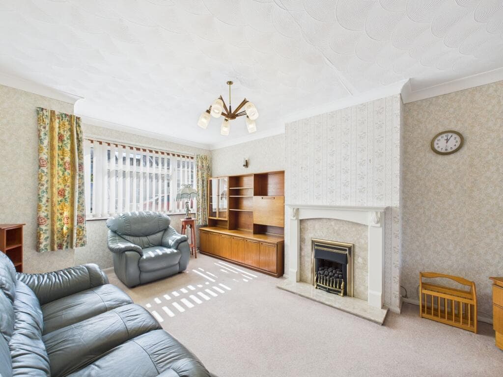 Edinburgh Avenue, Werrington Village, PE4 - Image 8