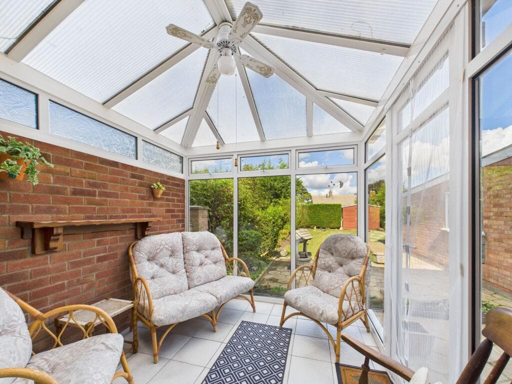 Edinburgh Avenue, Werrington Village, PE4 - Image 9